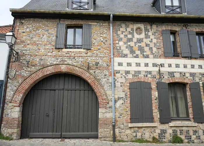 Holiday home Le Clos De St Val 4